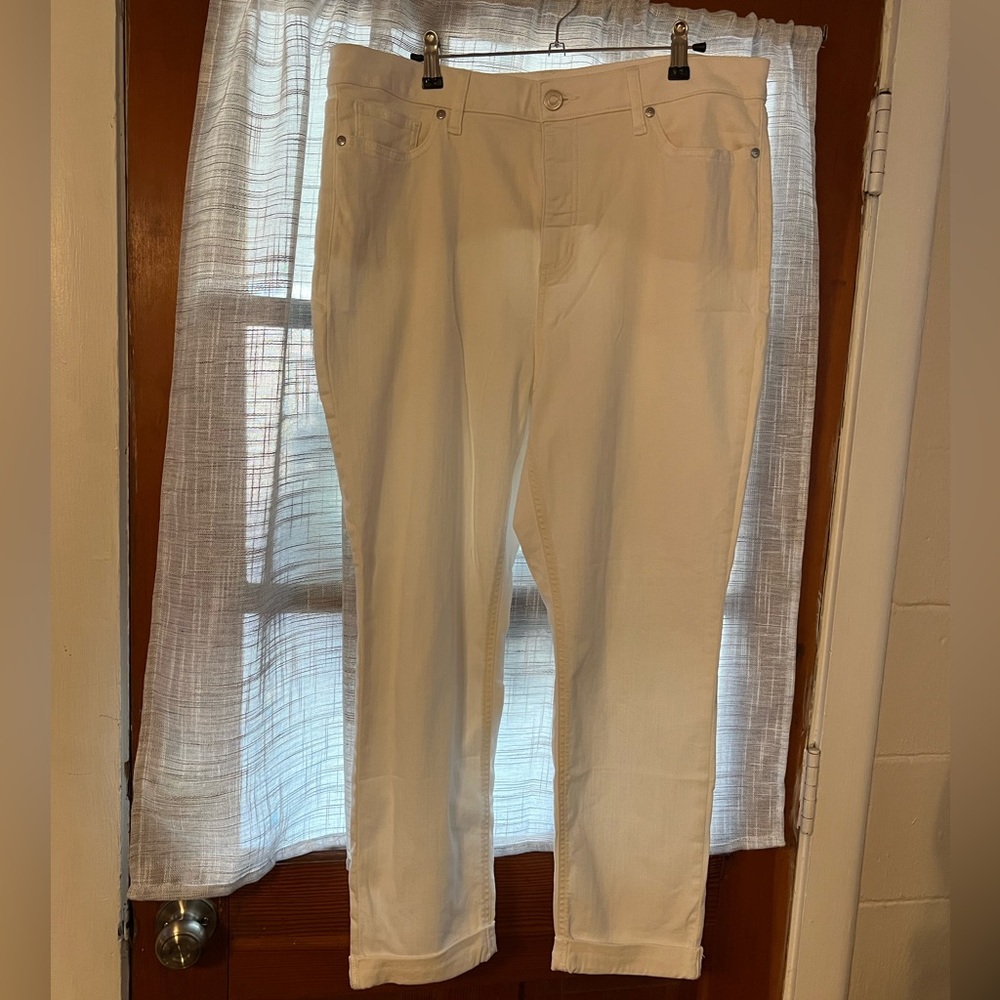 White Skinny Jeans